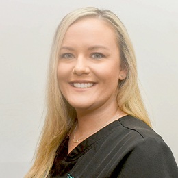 Dental hygienist Courtney