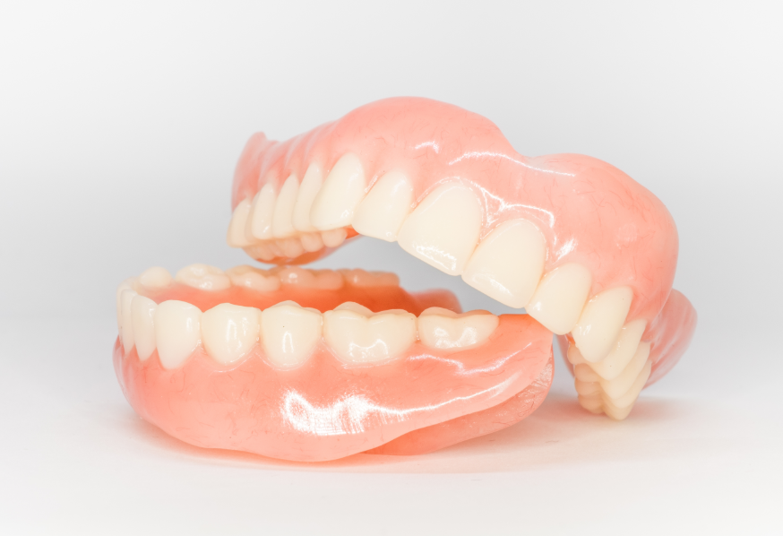 Pair of dentures